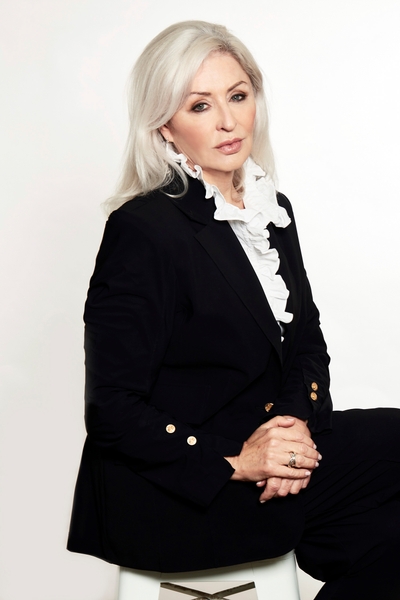 Robyn | Portfolio