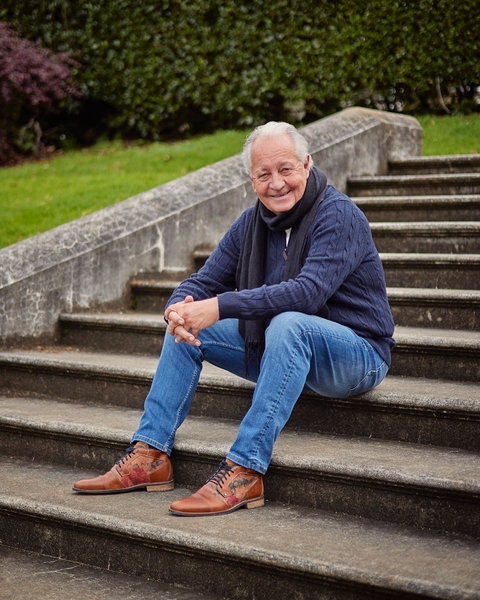 Larry | Portfolio